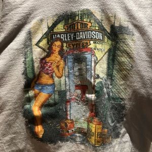 Harley Davidson men’s T shirt XL.